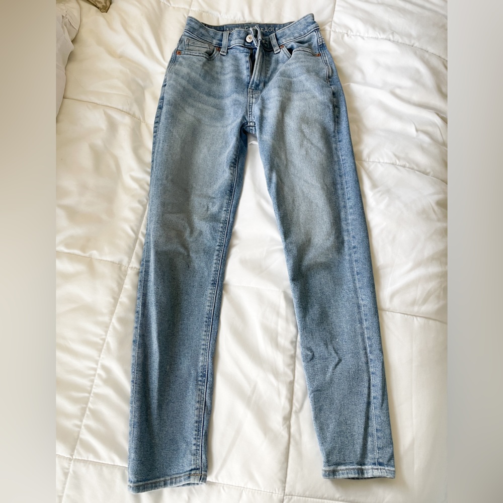 AE Jeans